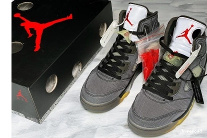 Hyperoad MUSLIN JORDAN 5 SP RED FIRE AIR OF - BLACK 0920
